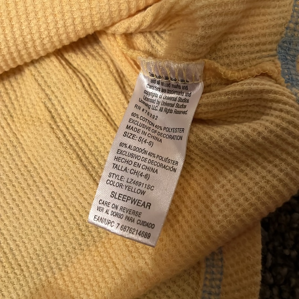 NWOT Despicable Me Minions pajama set thermals - Picture 6 of 9
